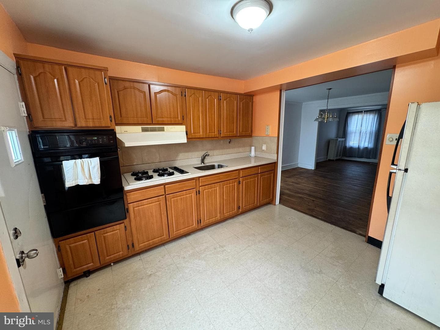194 Fern Street photo 19