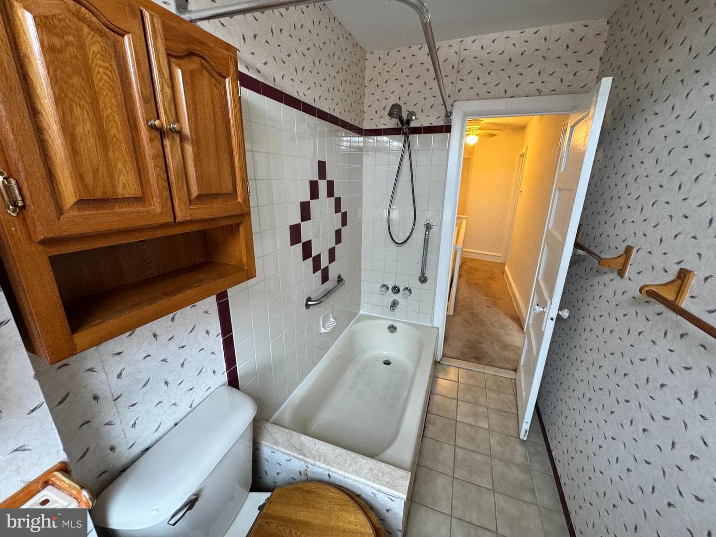 194 Fern Street photo 9