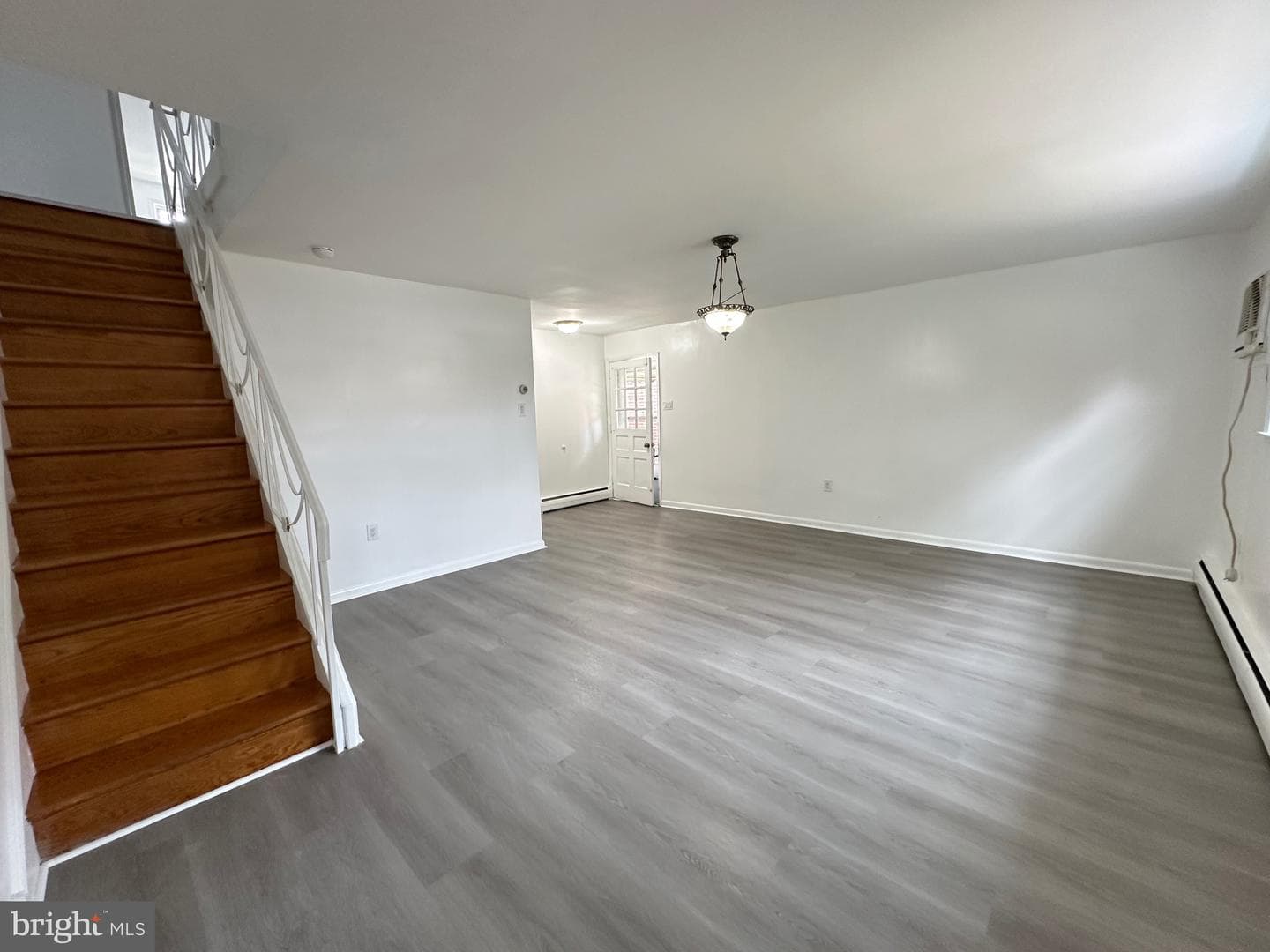 1121 Solly Avenue photo 5