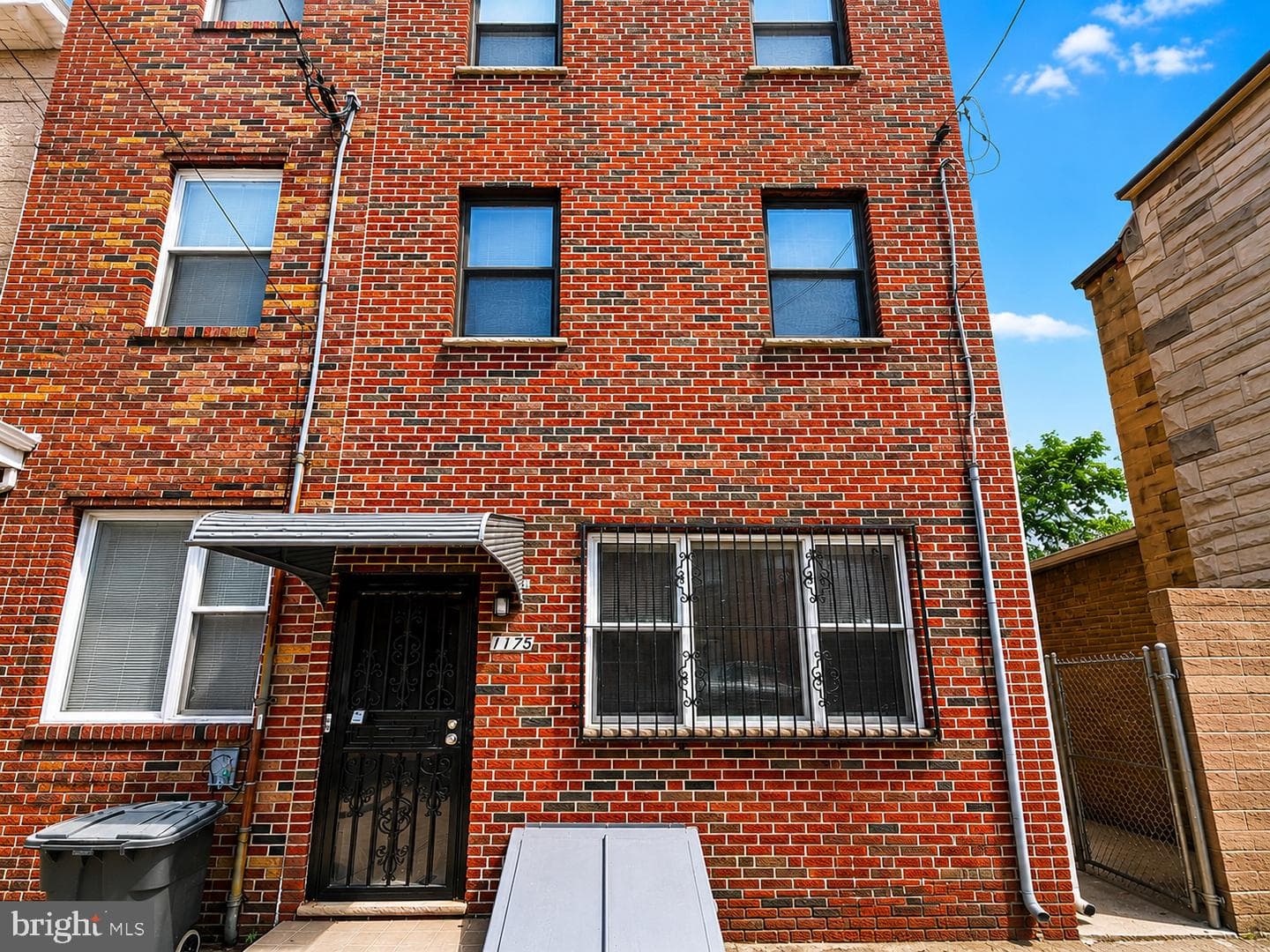 1175 S 10th Street, Philadelphia
