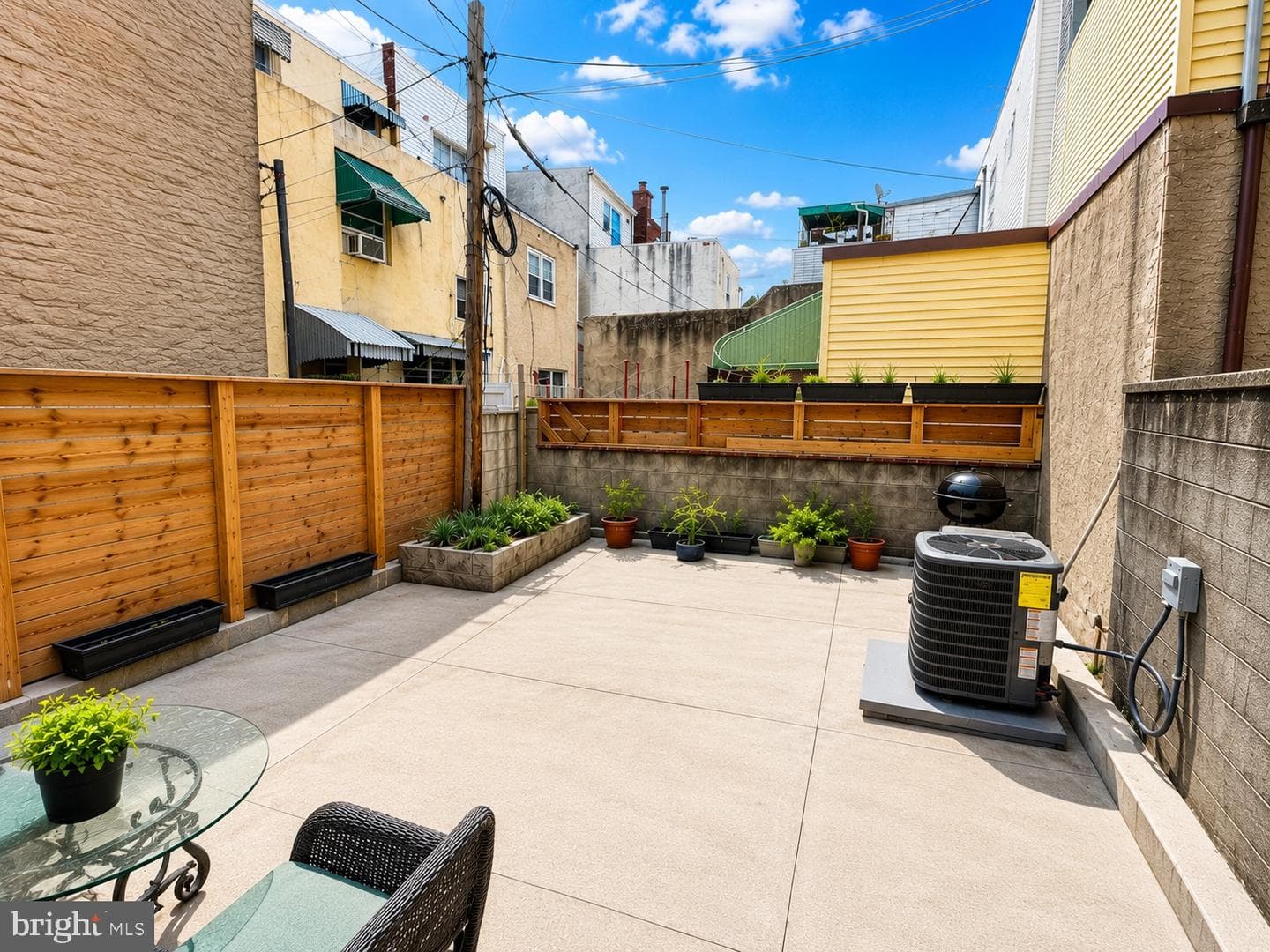 1175 S 10th Street, Philadelphia