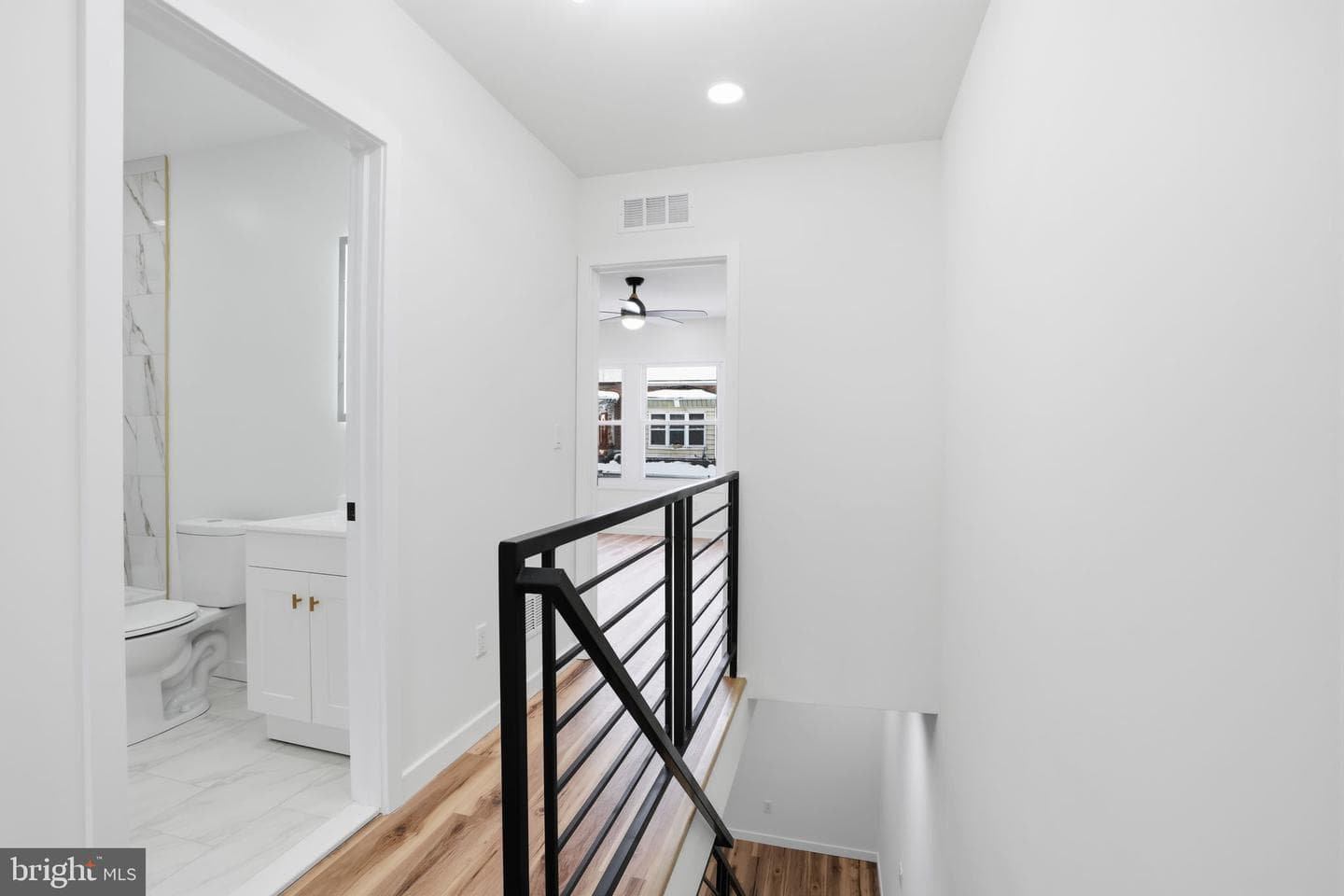 5224 Beaumont Avenue photo 15