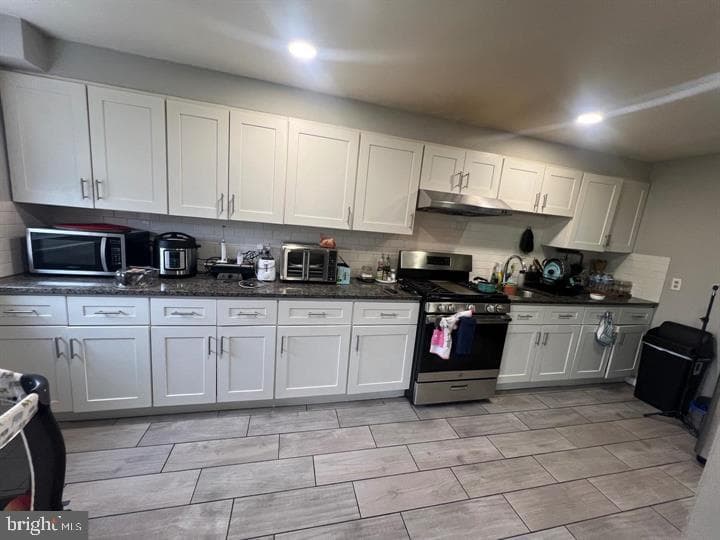 6743 E Roosevelt Boulevard, Philadelphia