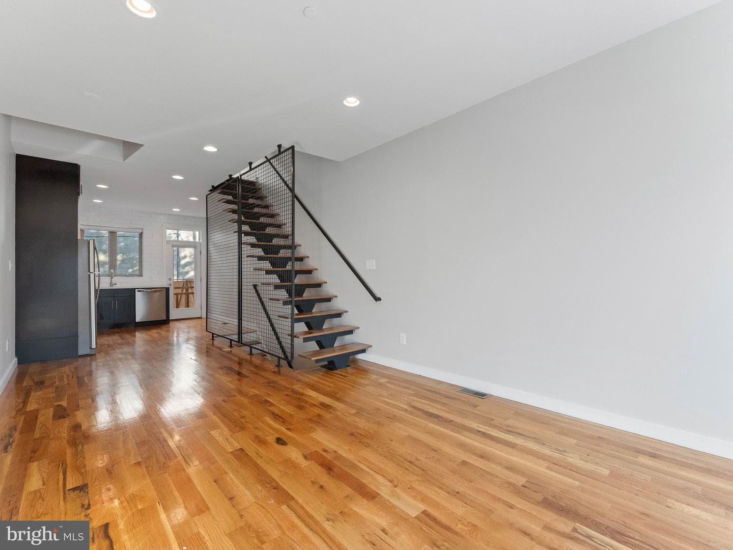 2225 Coral Street photo 6