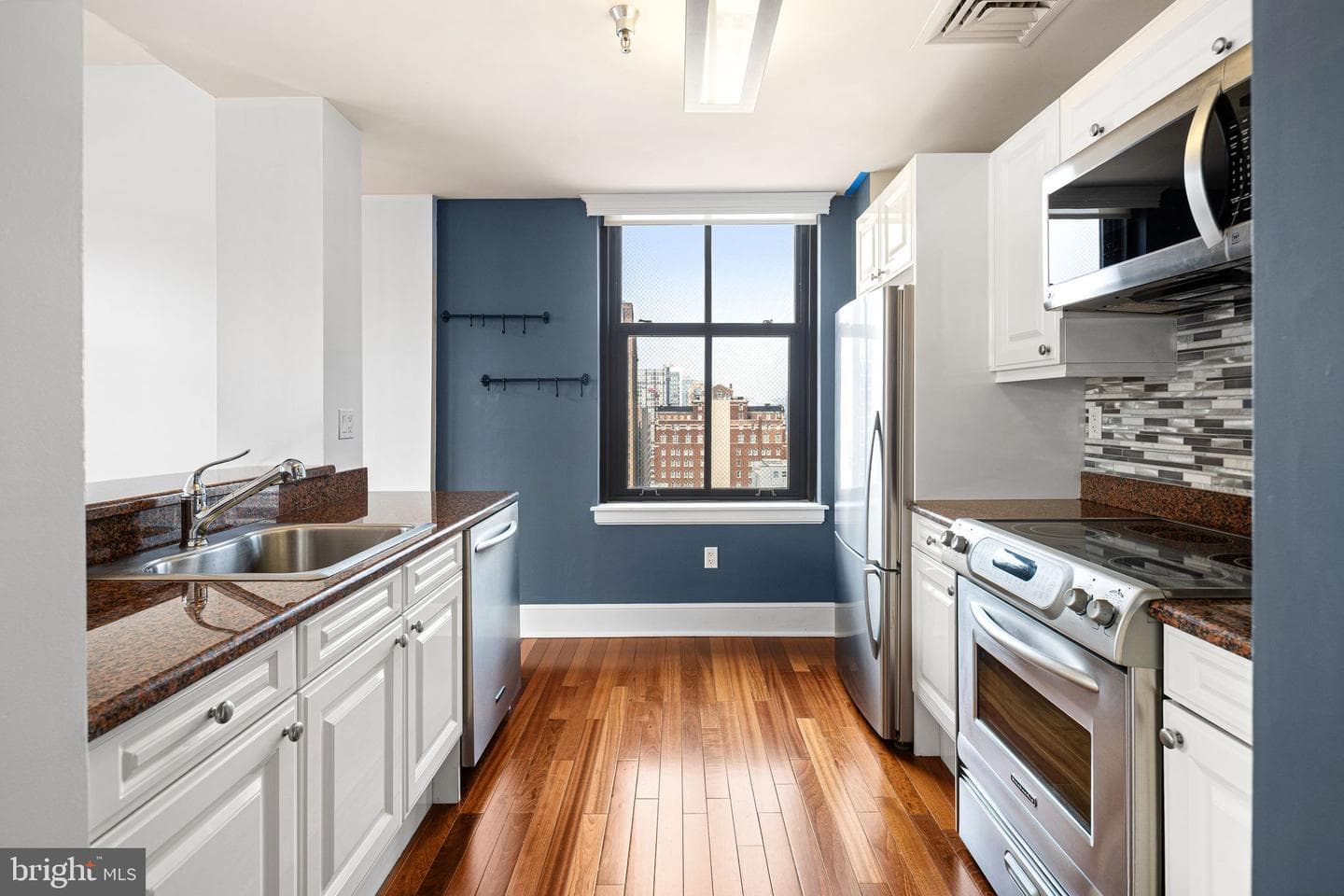 1500 Chestnut Street #17a photo 20