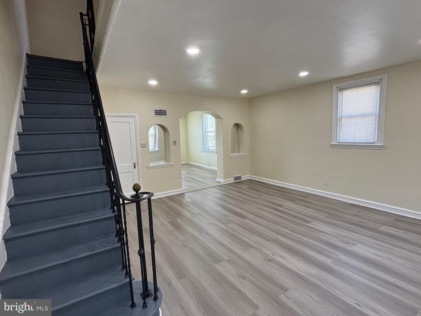 6658 Rutland Street photo 3