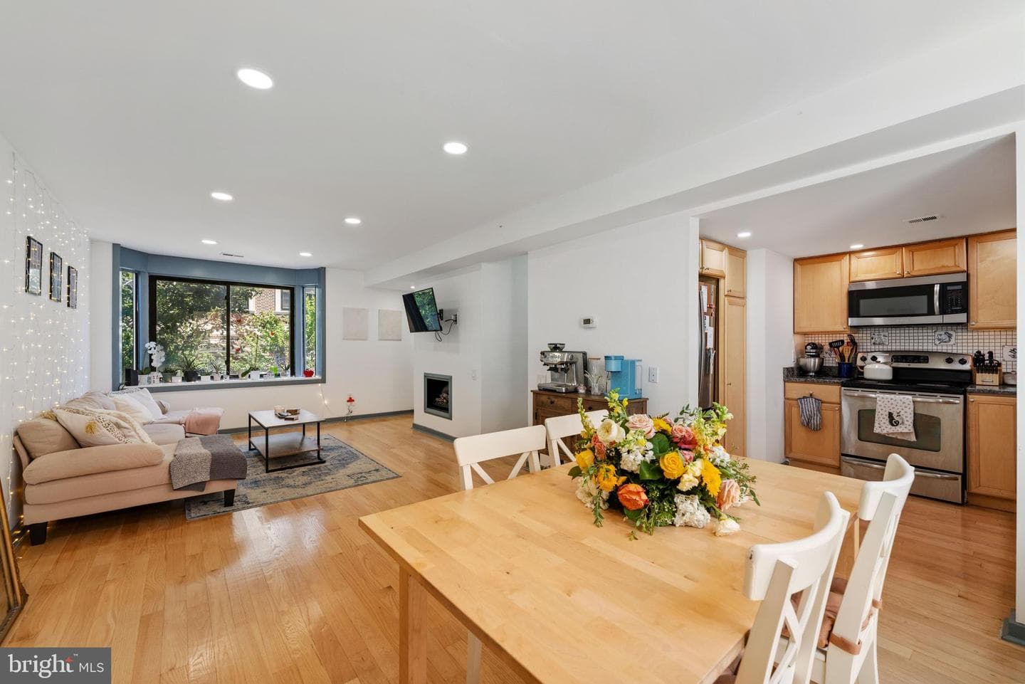 830 Lombard Street #a photo 10