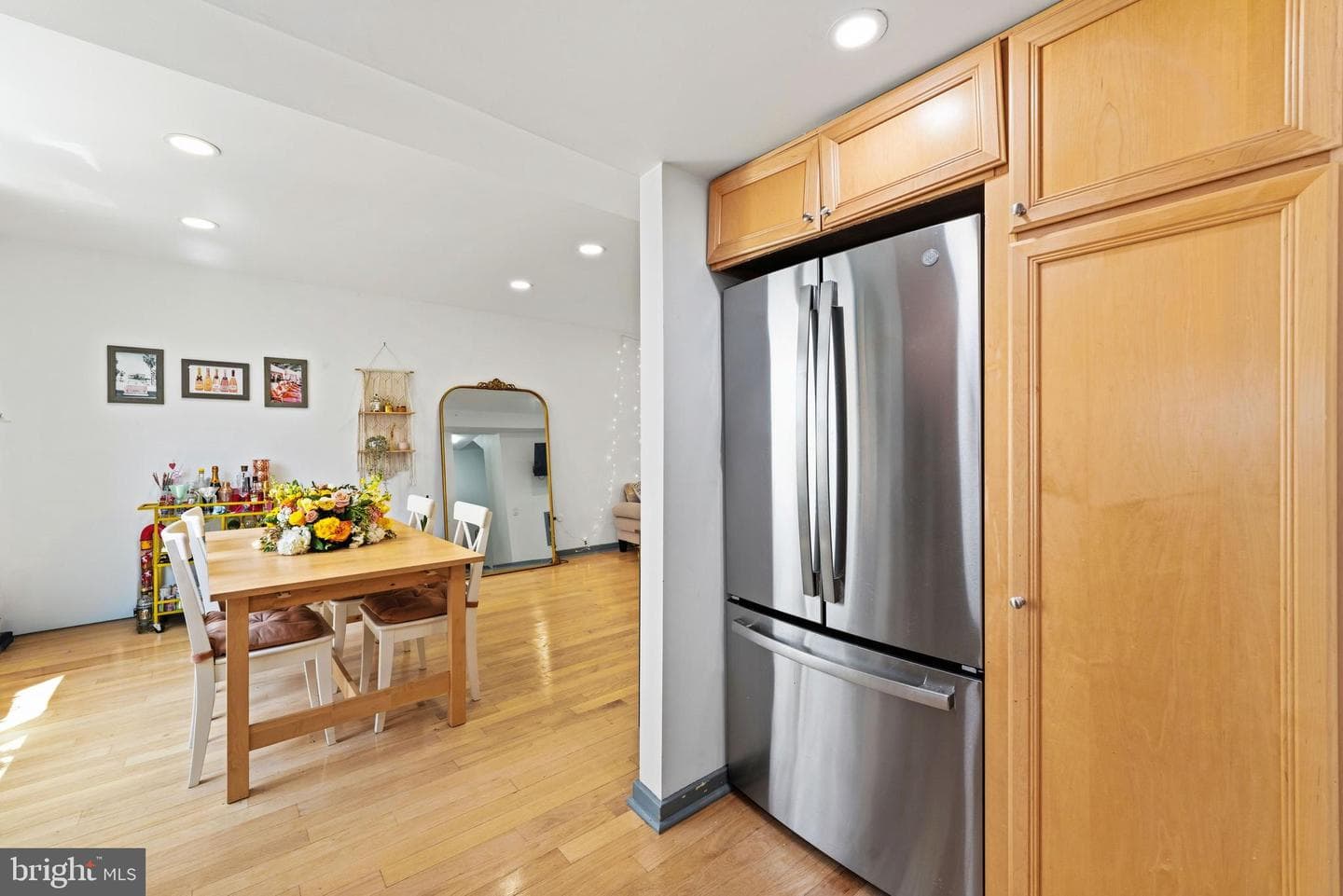 830 Lombard Street #a photo 8