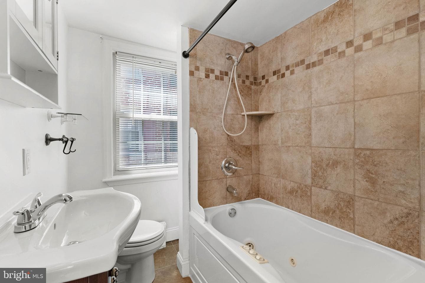 525 Fitzwater Street #3 photo 12