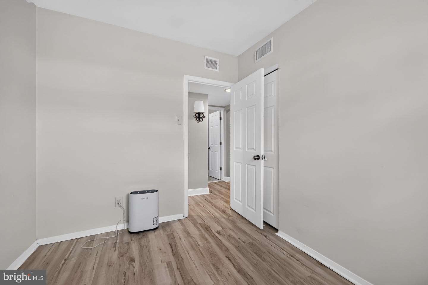 9307 Rising Sun Avenue photo 23