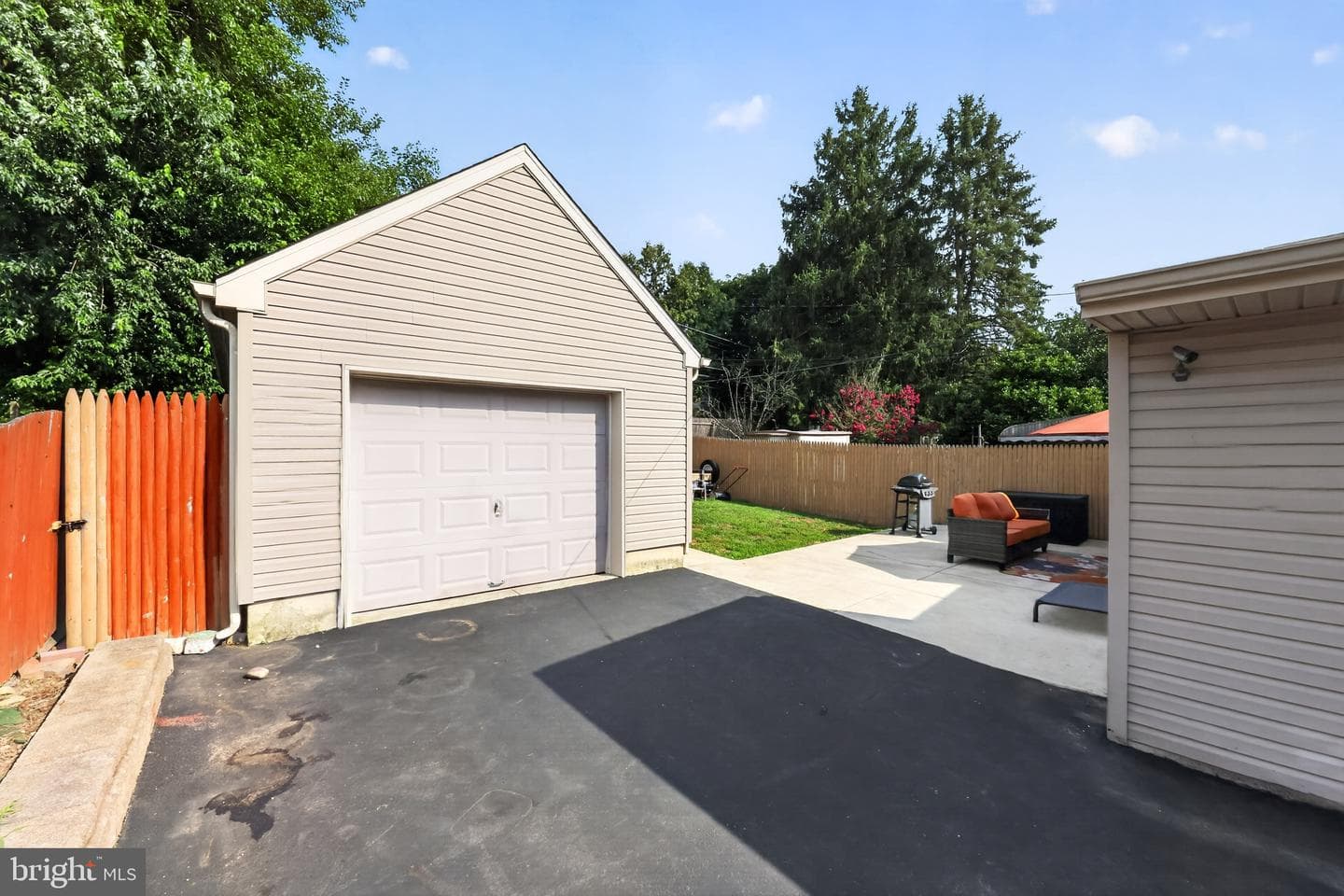 9307 Rising Sun Avenue photo 4