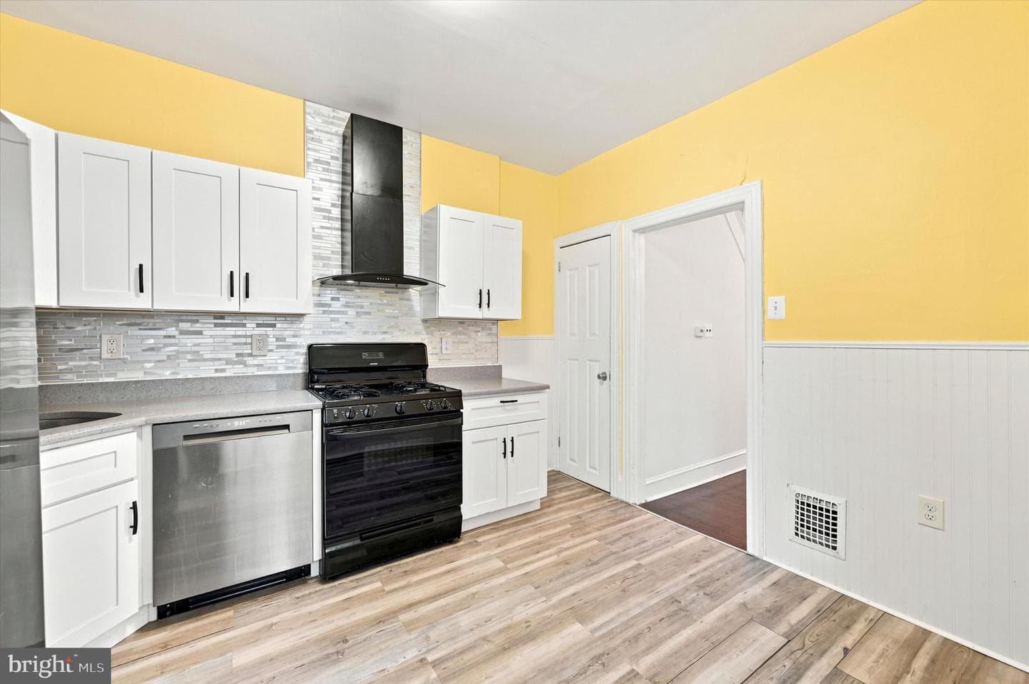 5218 Osage Avenue photo 10
