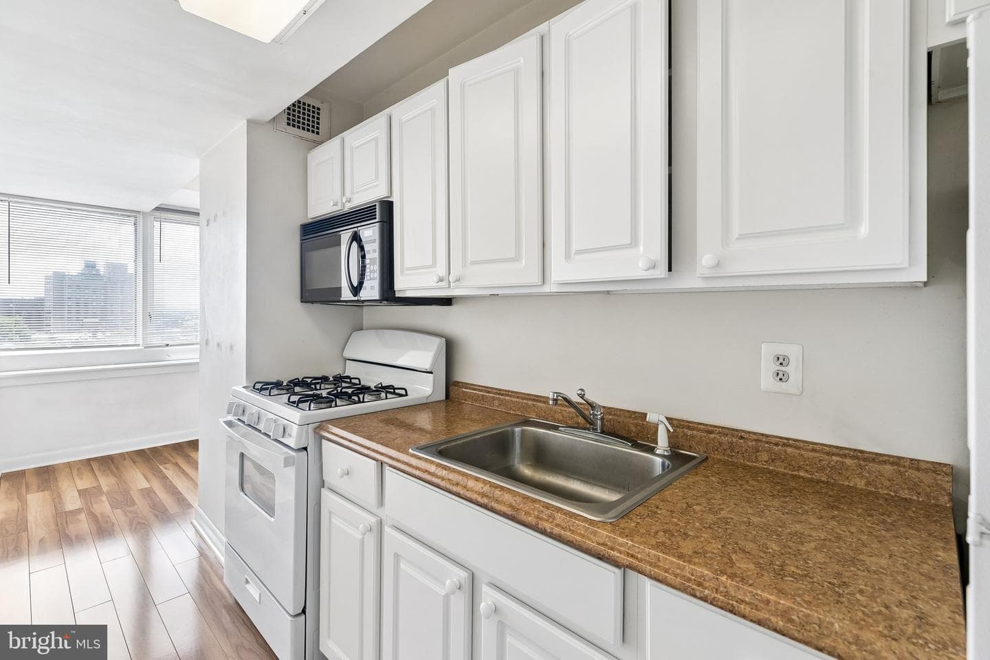 1806 Rittenhouse Square #905 photo 9