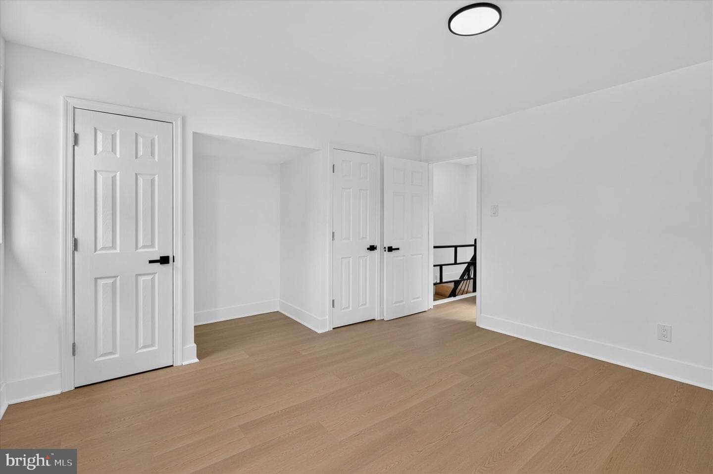 8613 Rugby Street photo 19