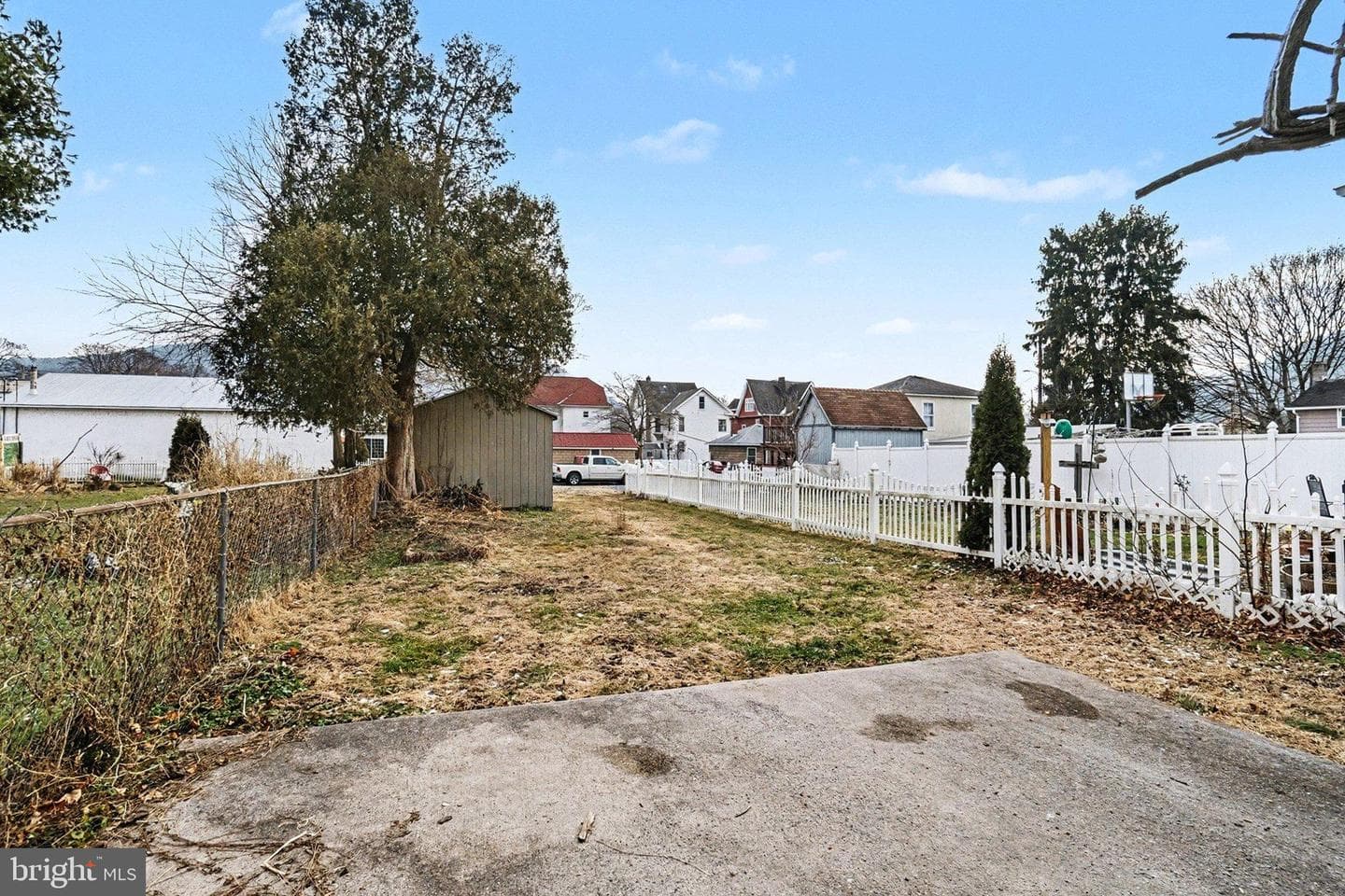 122 N High Street photo 21