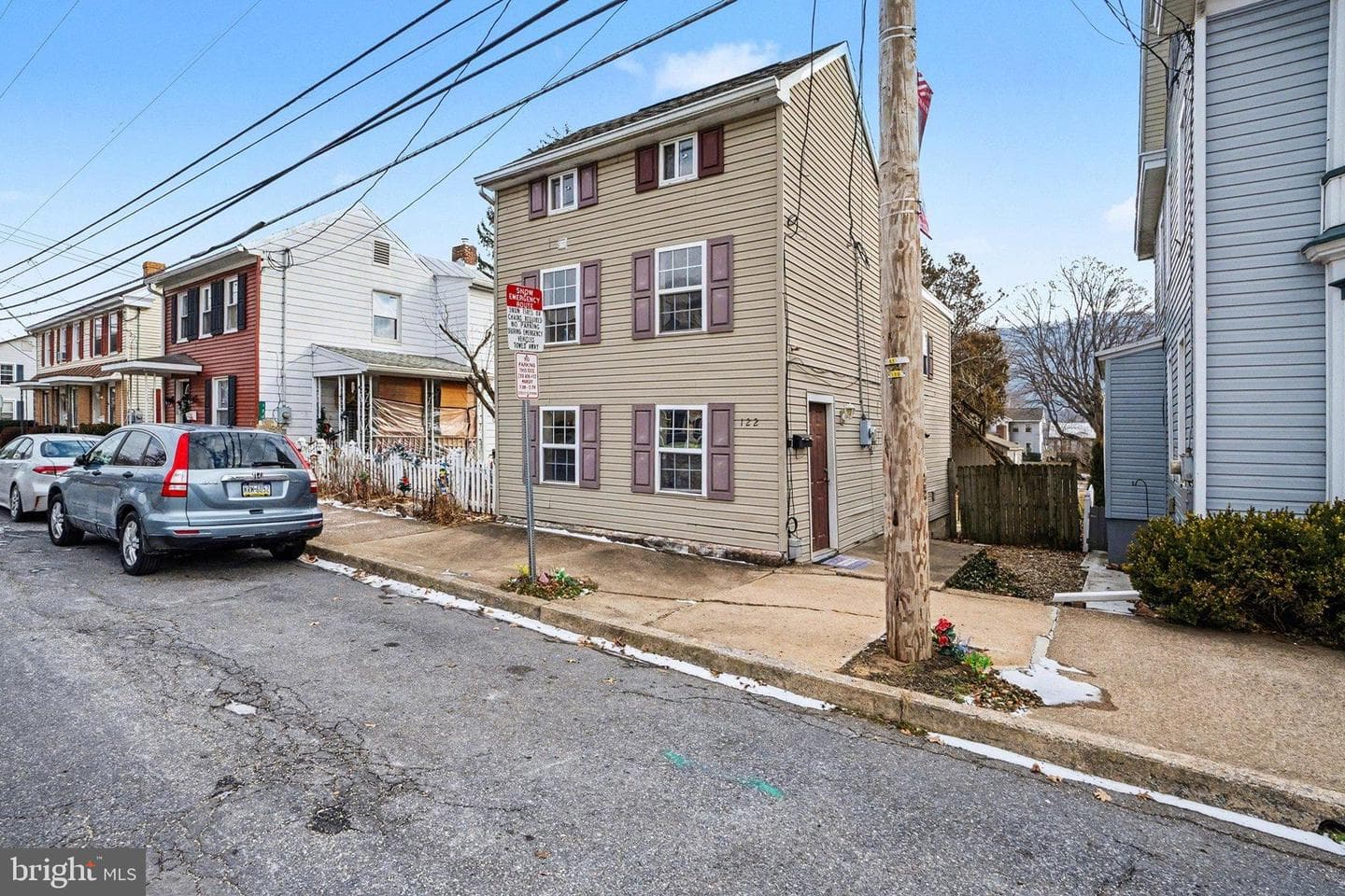 122 N High Street photo 24