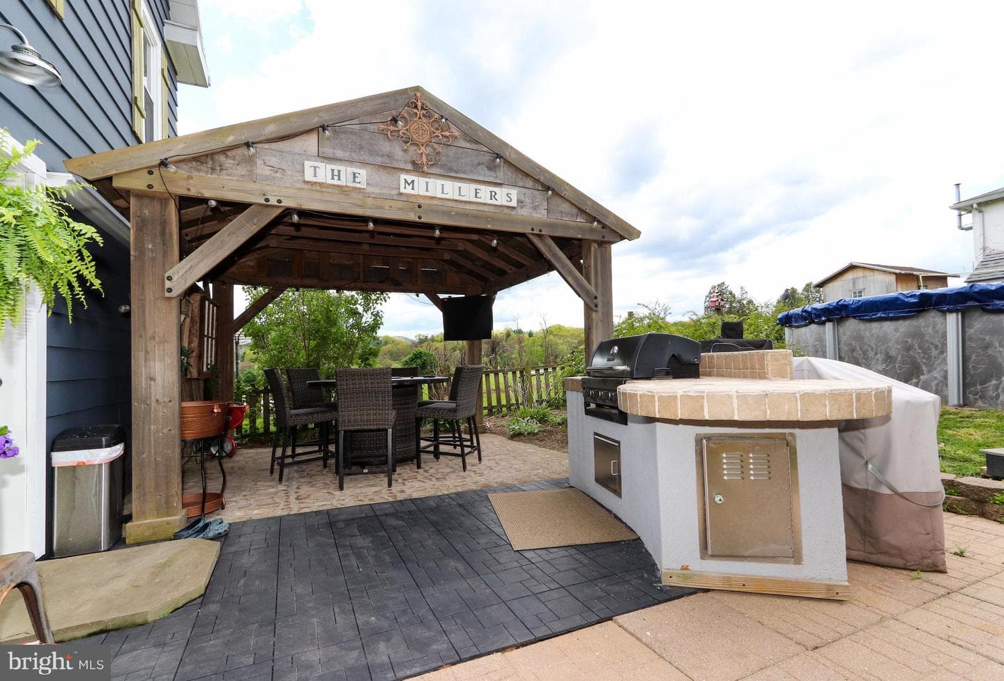 305 Prospect Avenue photo 11