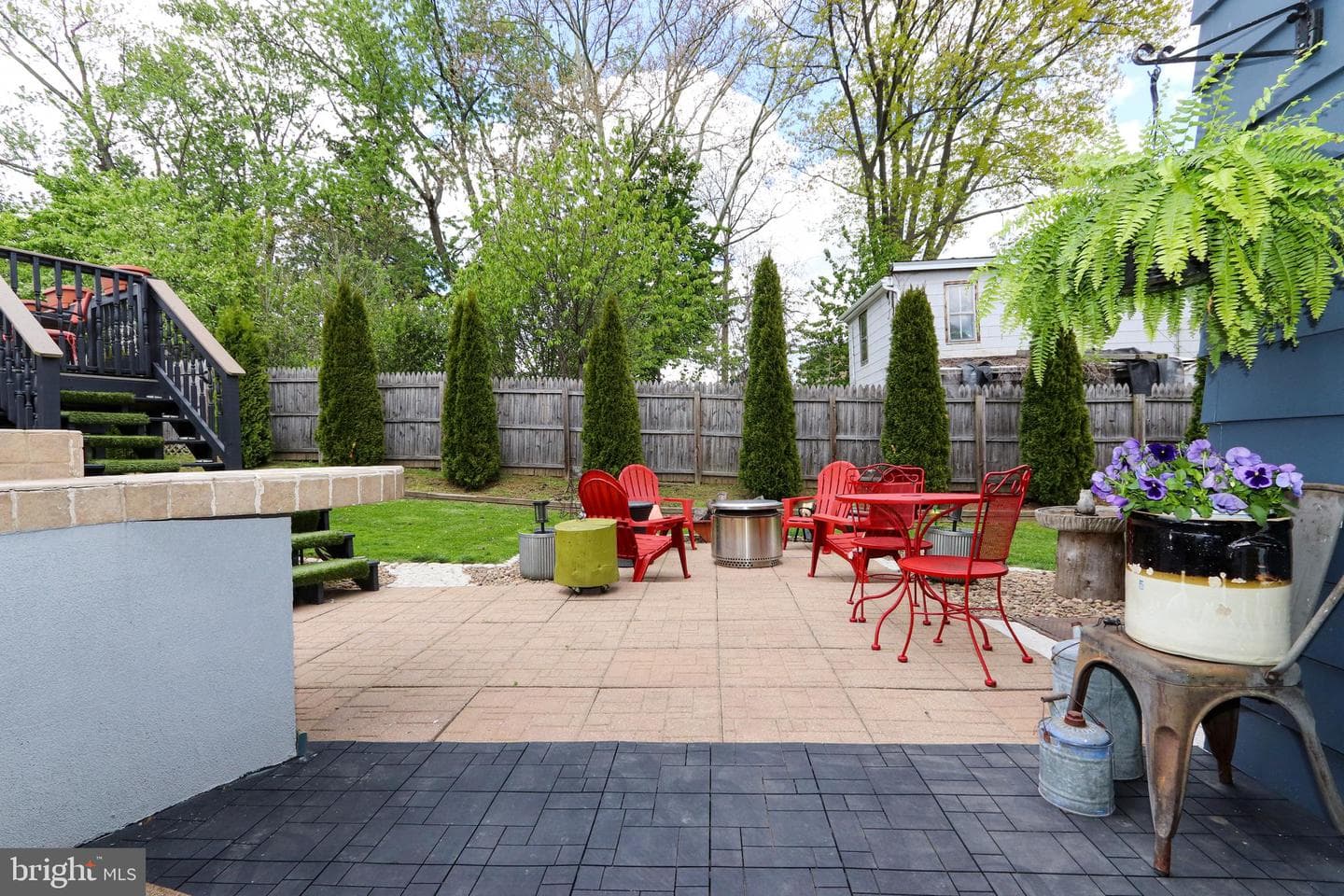 305 Prospect Avenue photo 12