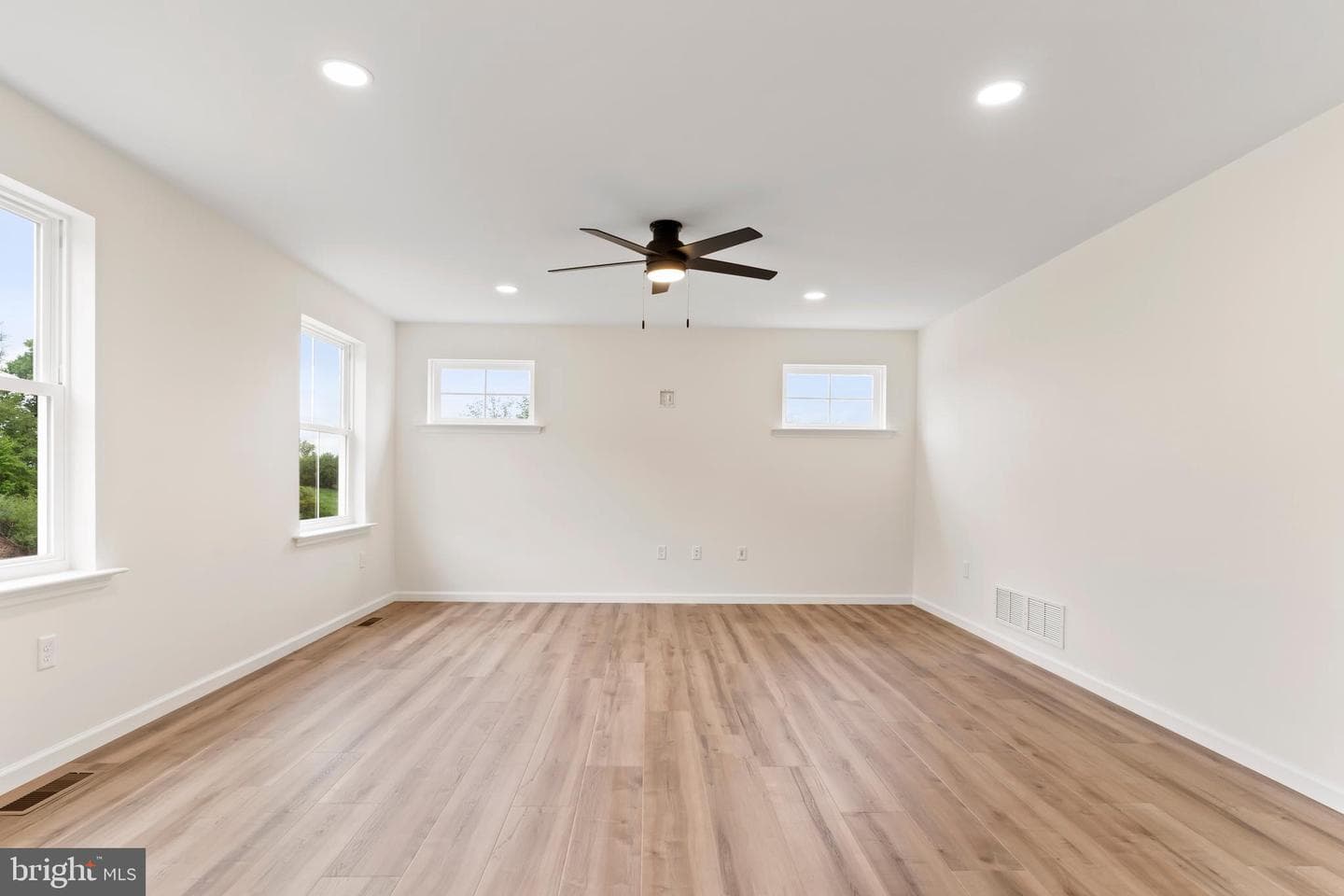 56 Pinetree Drive photo 47