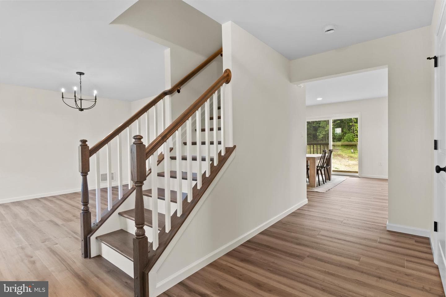 56 Pinetree Drive photo 5