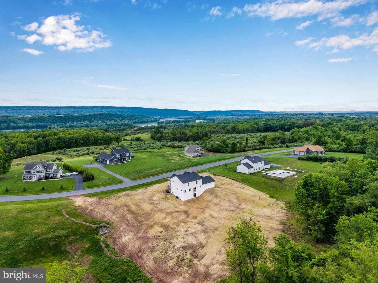 56 Pinetree Drive photo 63