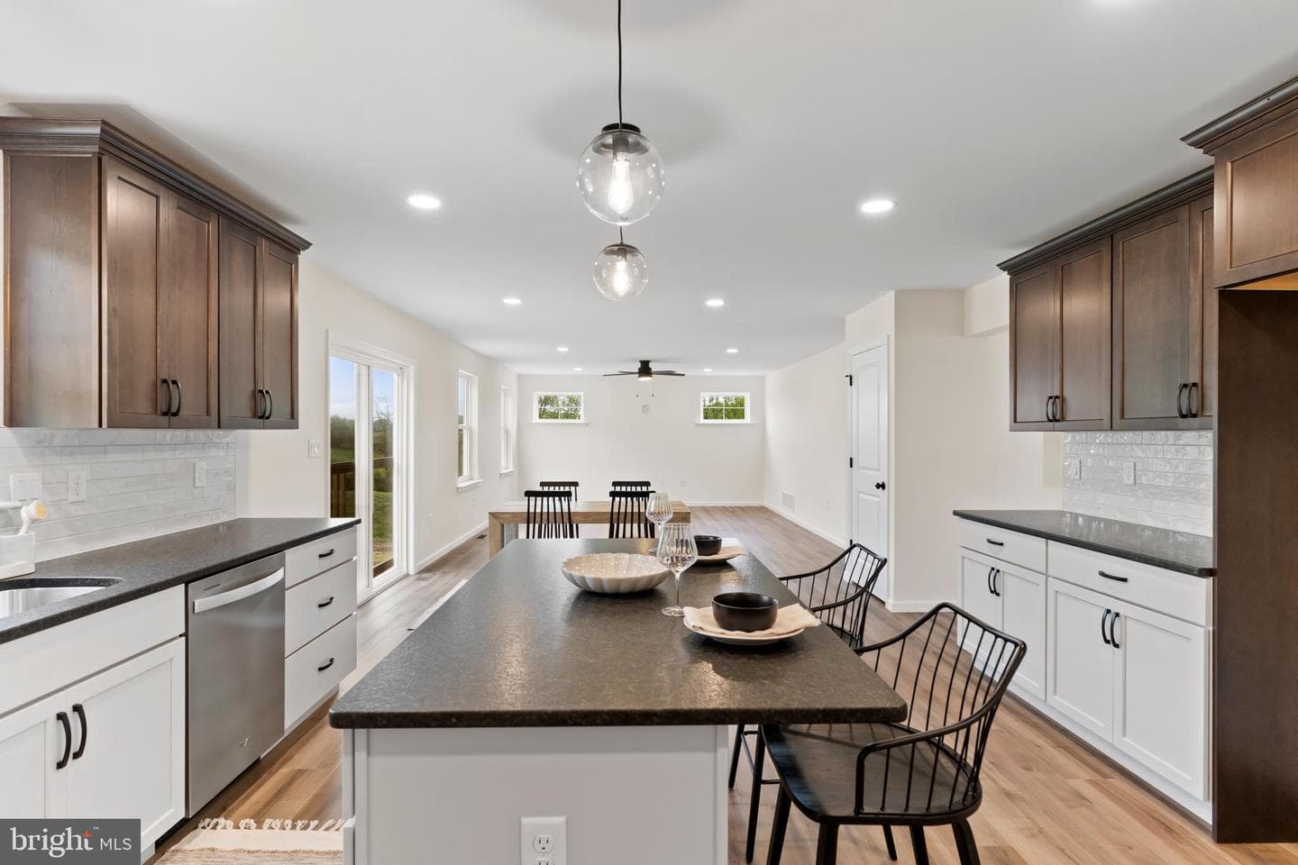 56 Pinetree Drive photo 9
