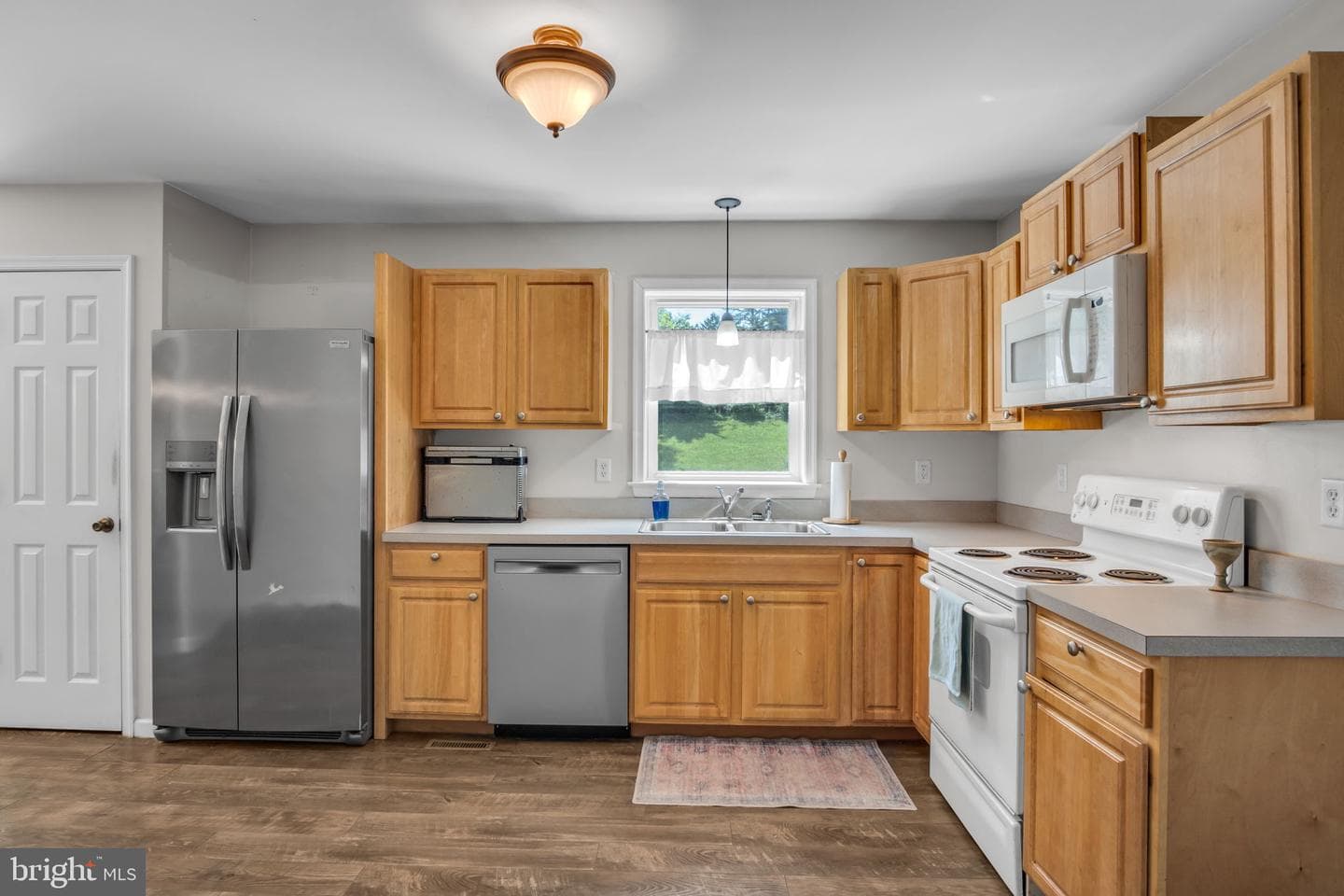 508 Ashley Lane photo 4