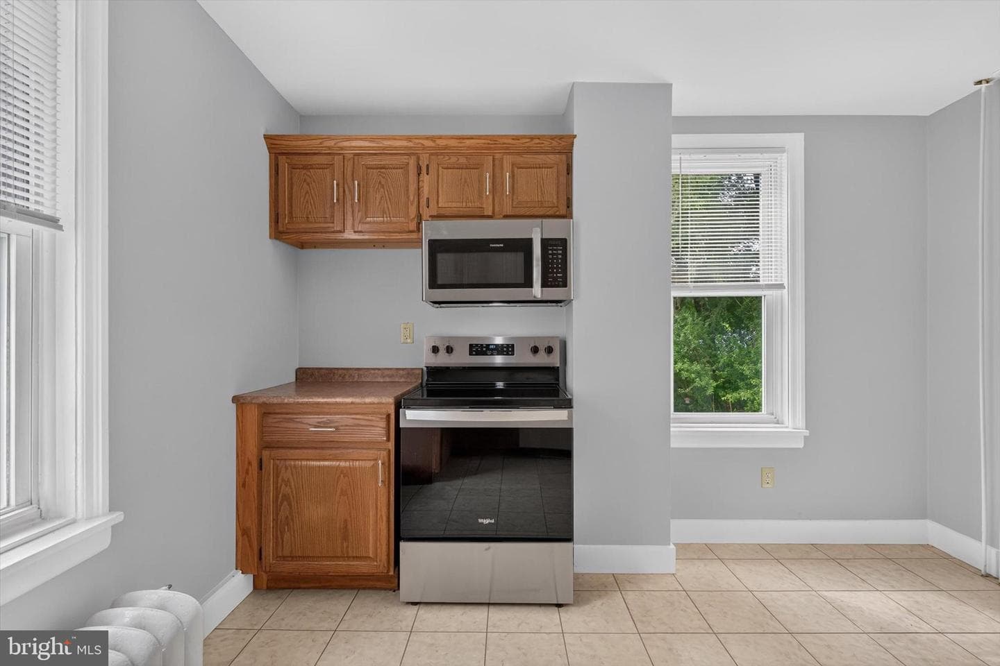 922 N High Street photo 8