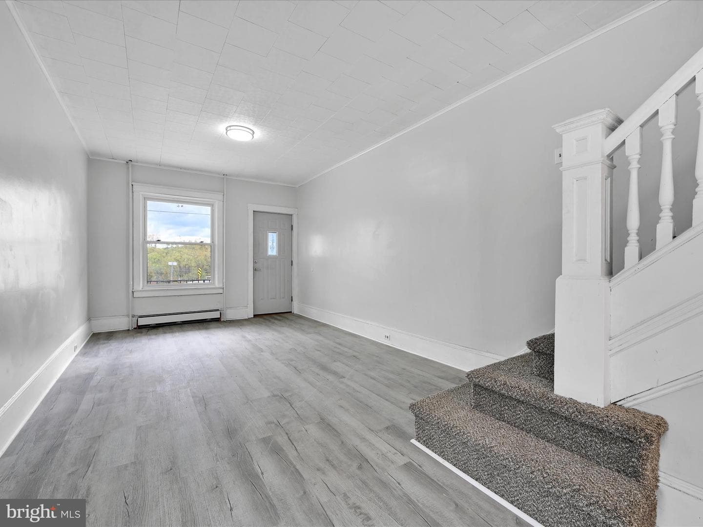 344 E Bacon Street photo 6