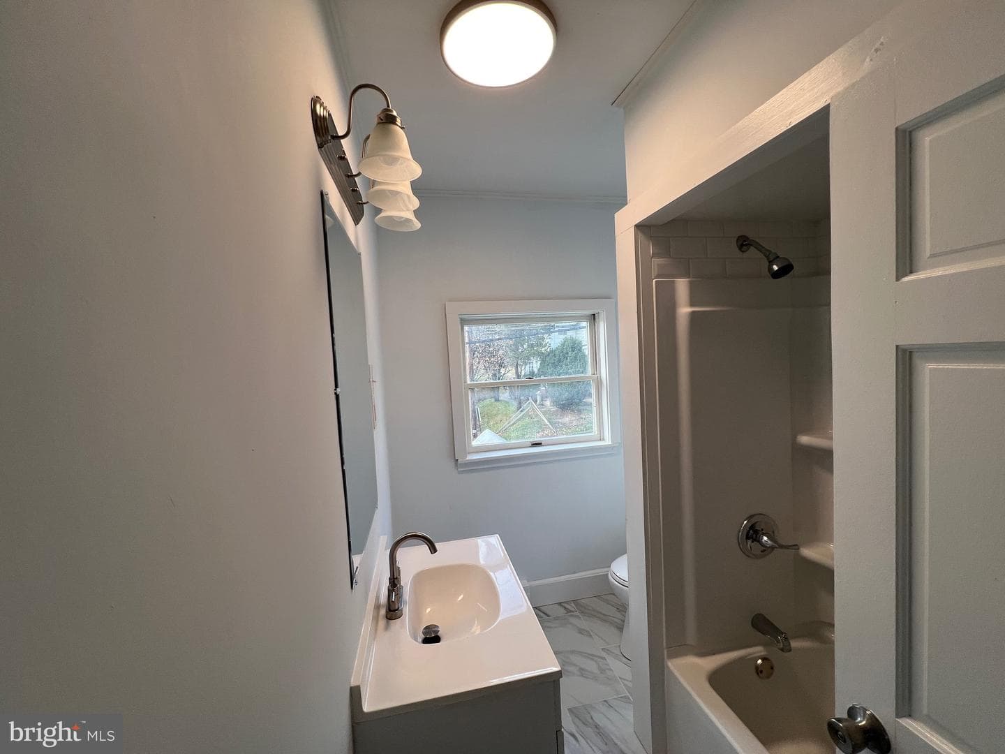 405 N Front Street photo 14