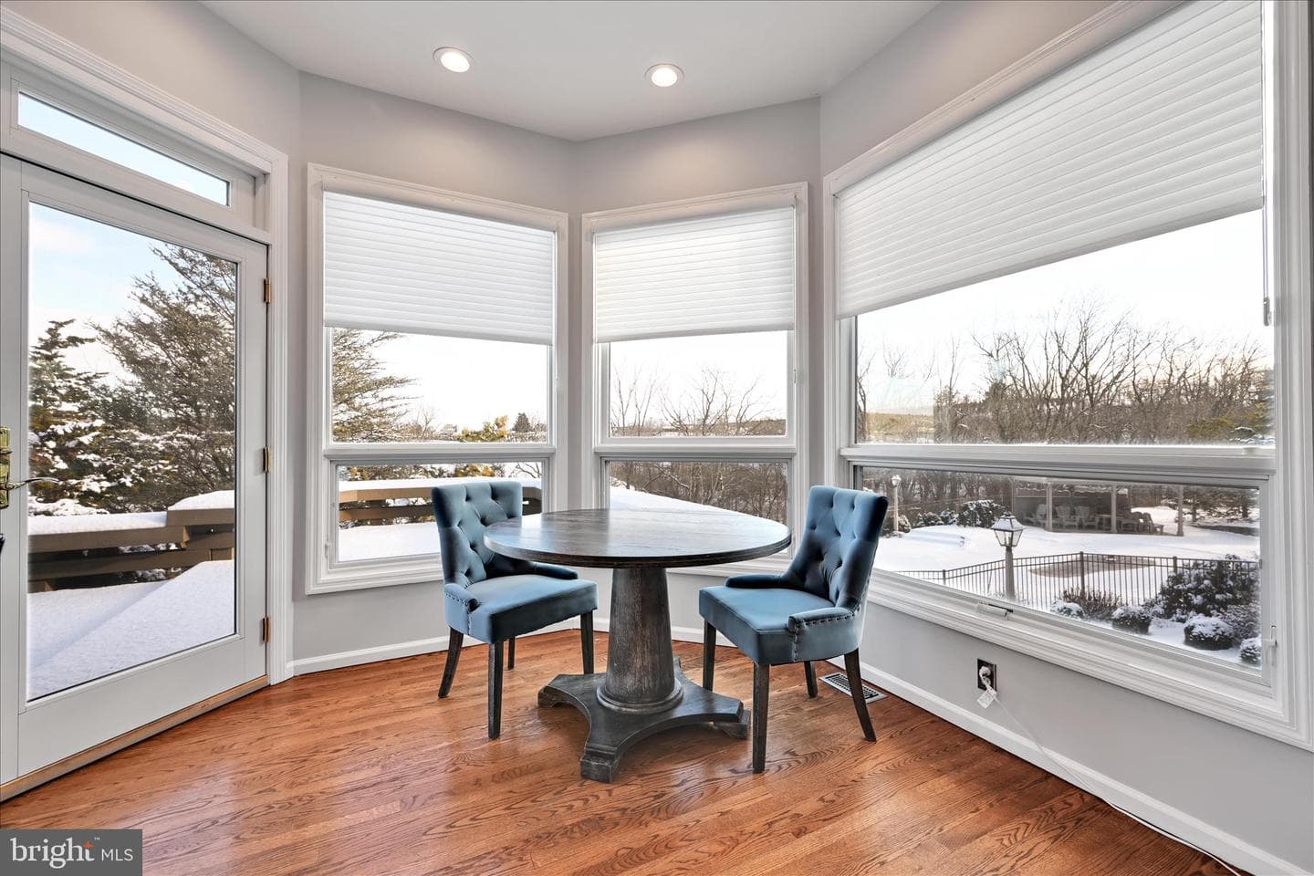 1161 Sunset Dr photo 33