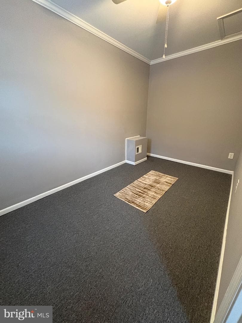 1103 W Market Street photo 96