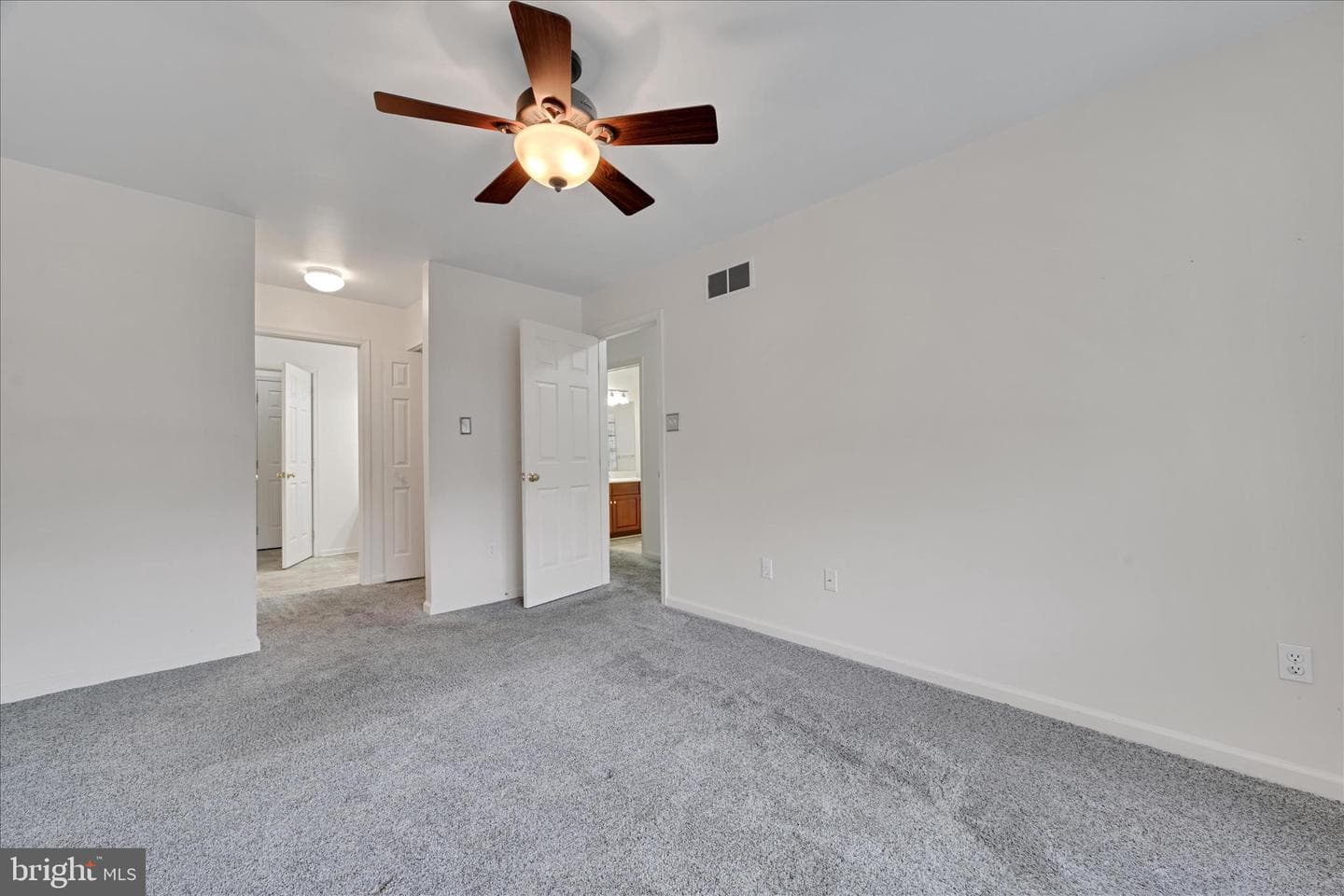 103 Lantern Green Way photo 16