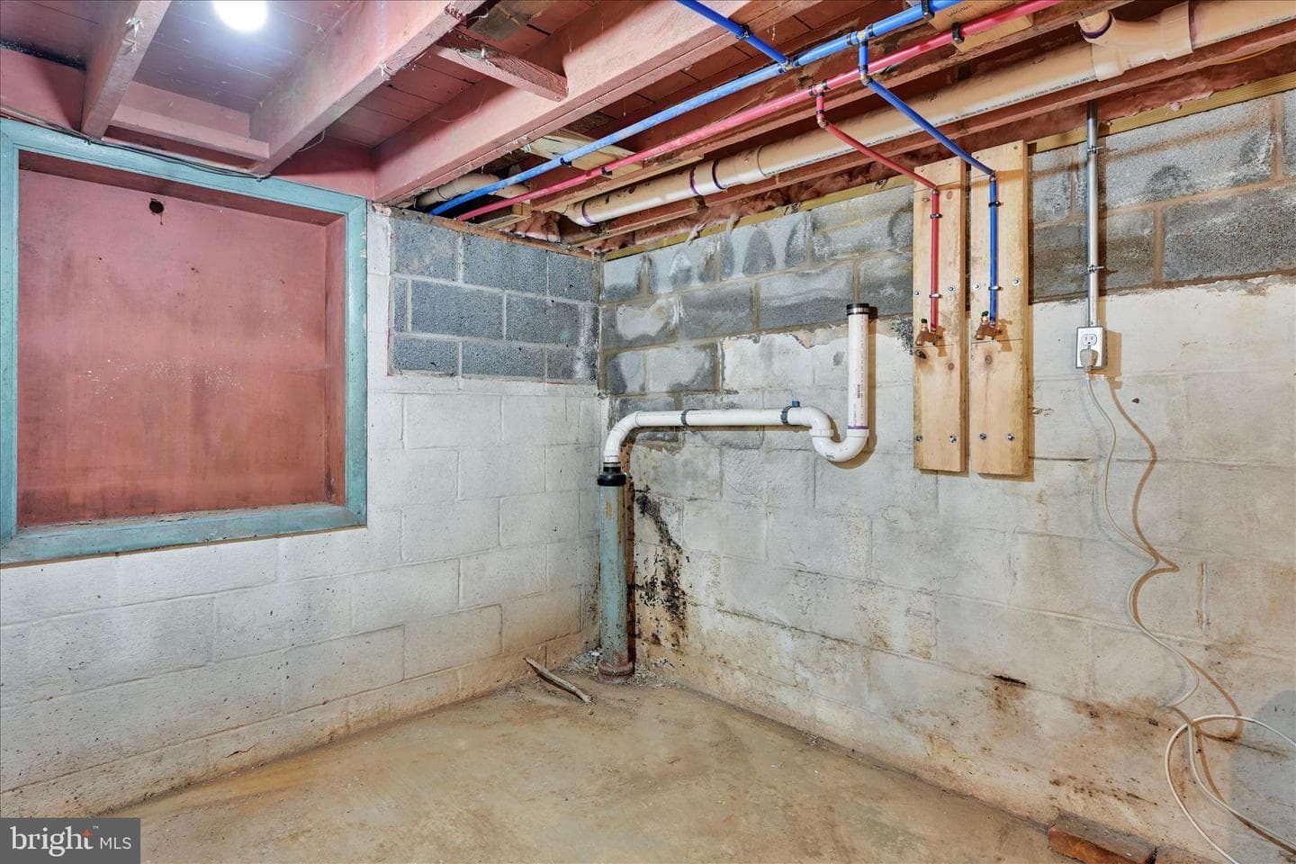 200 Willow Road photo 25