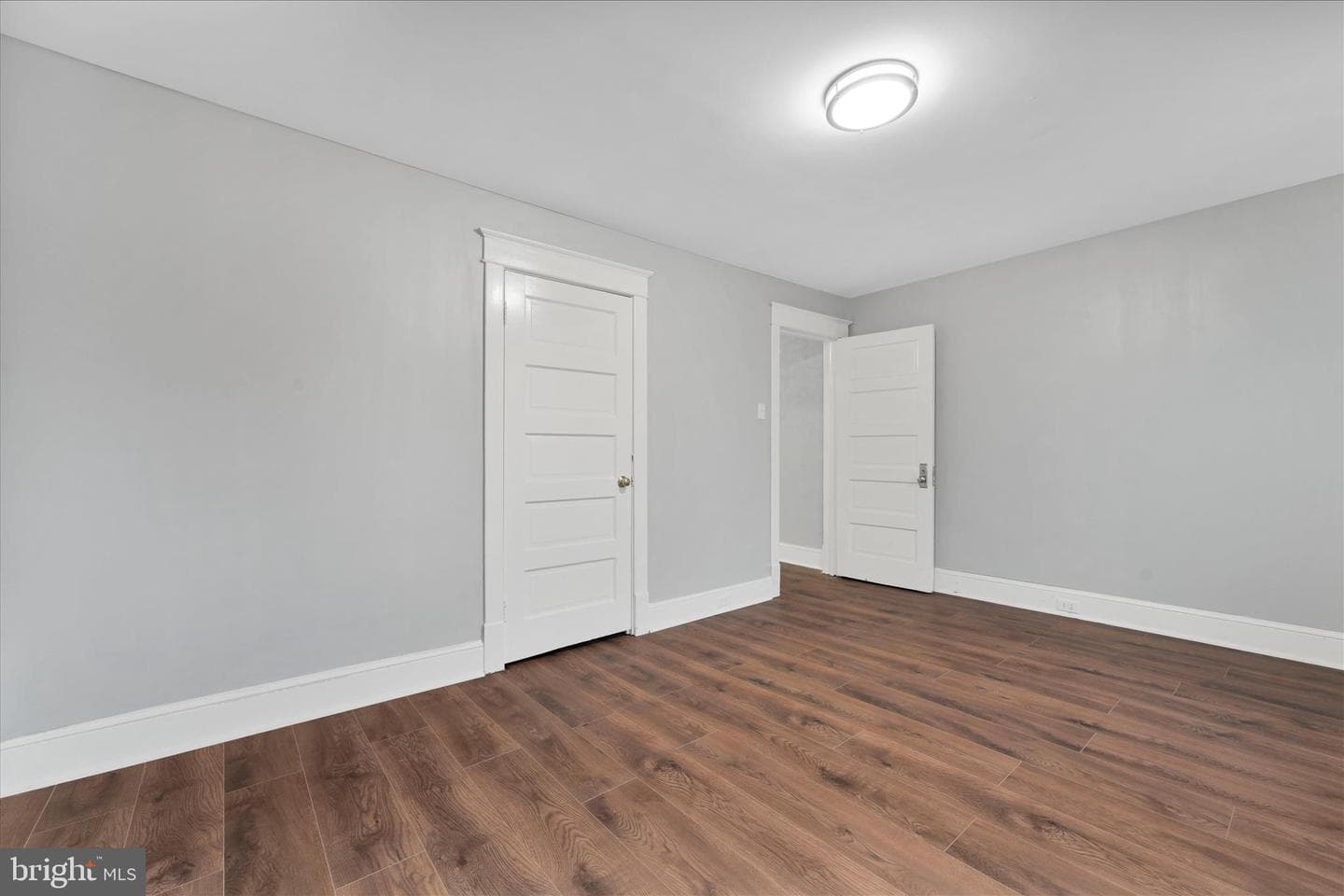 320 Spring Garden Street photo 16