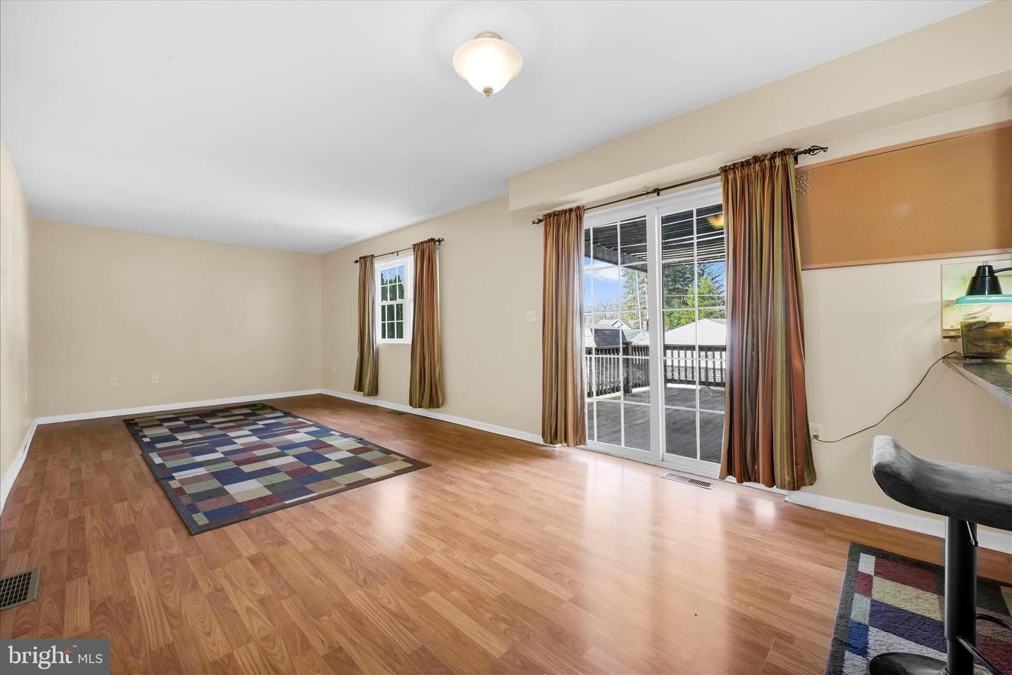 207 Pine Boulevard photo 20