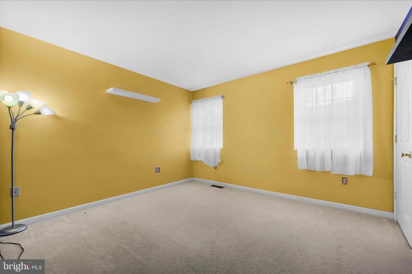 207 Pine Boulevard photo 22