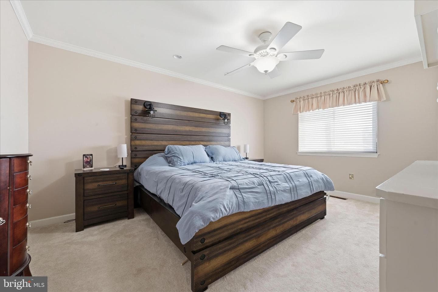 1001 Village Road photo 16