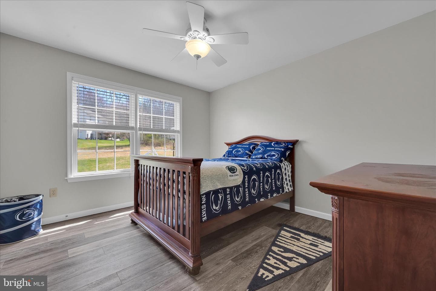 111 Holly Road photo 33