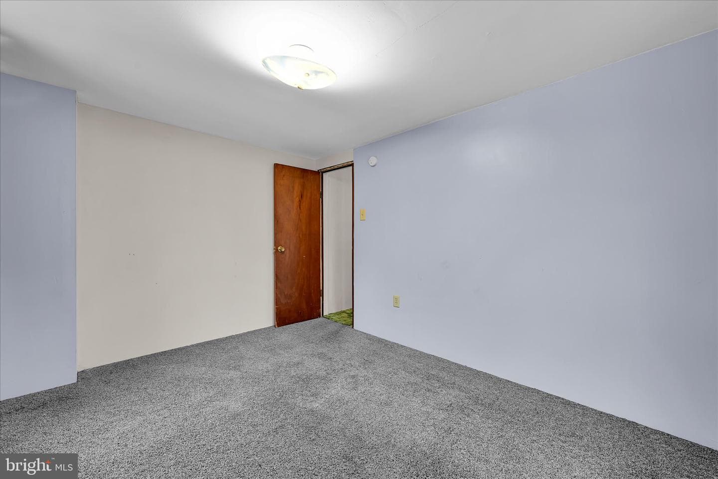 457 Church Street photo 18