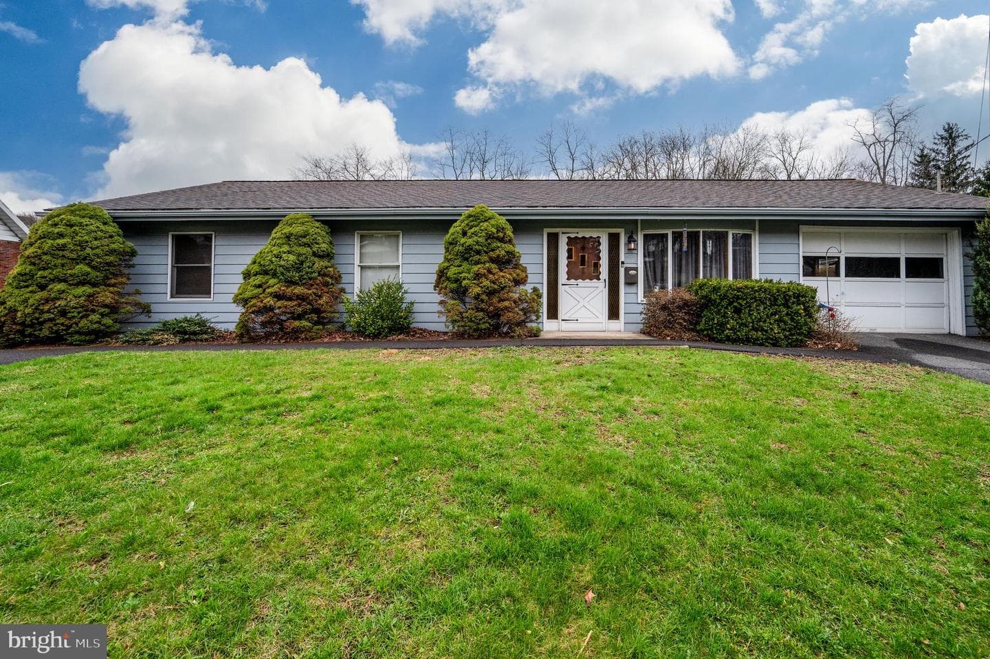 585 N Wade Road