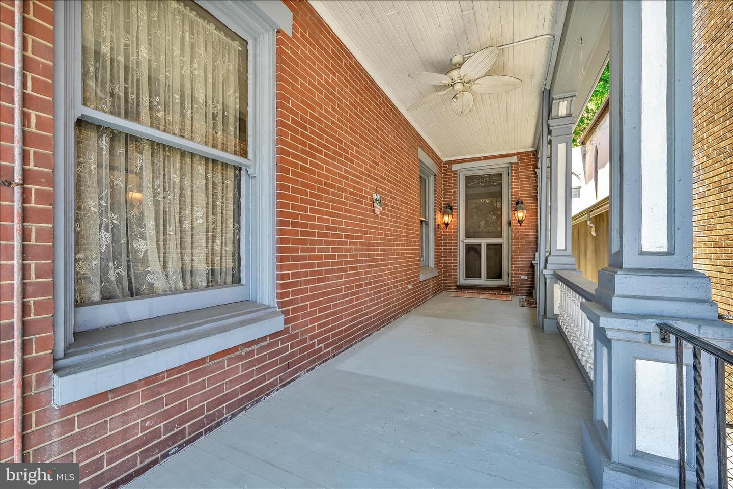 914 W Market Street photo 8