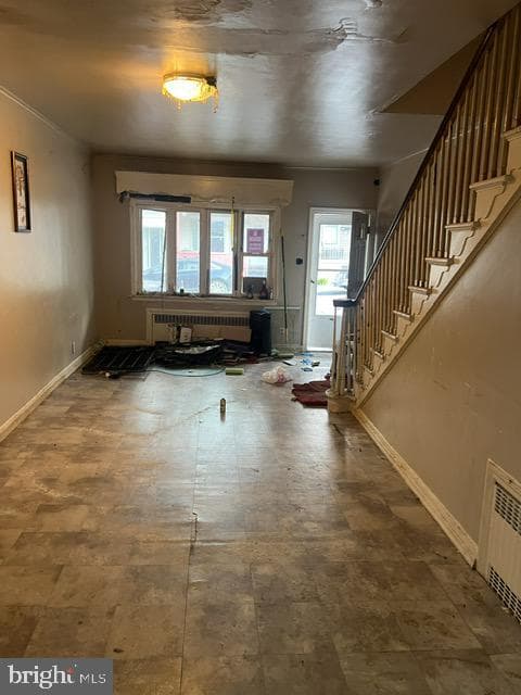 214 W Coal Street photo 2