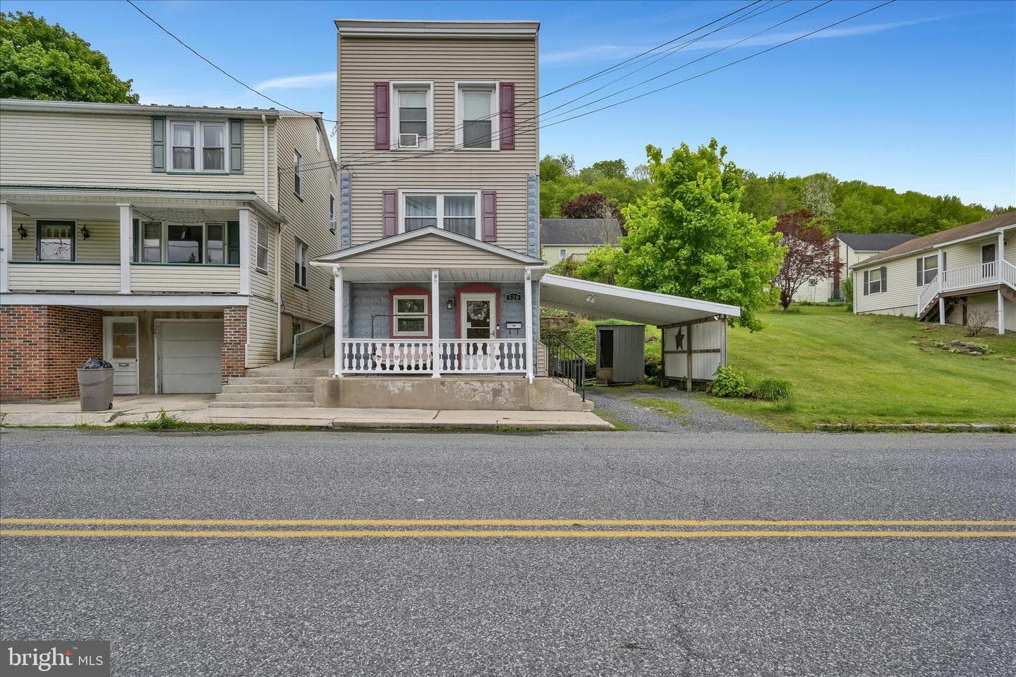 320 E Bacon Street photo 5