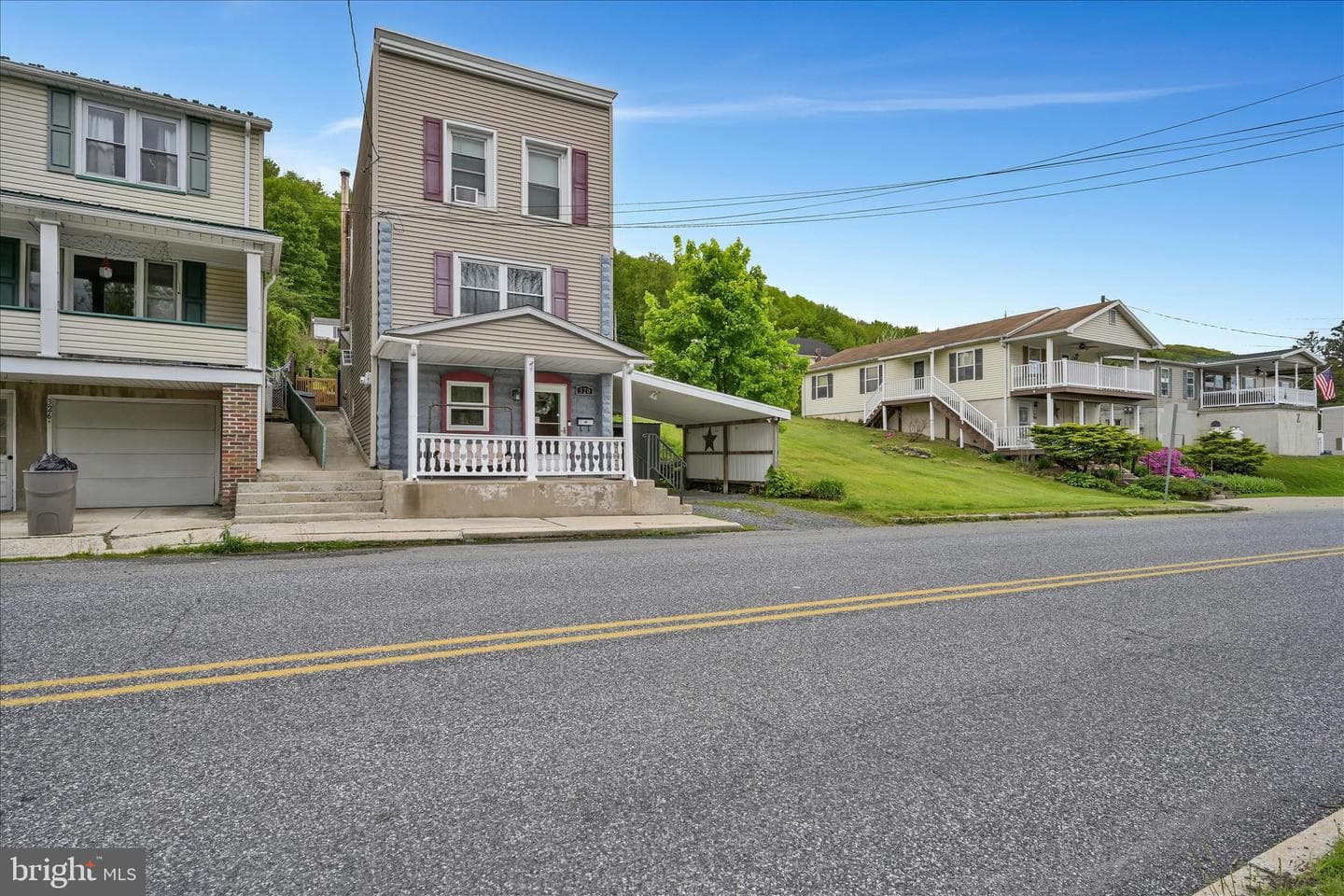 320 E Bacon Street photo 7