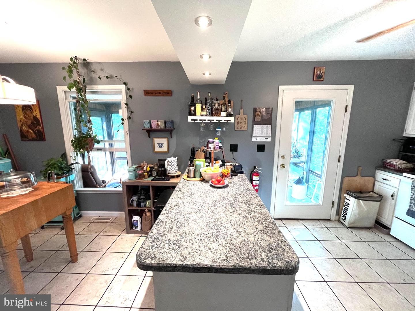 1751 Oak Court photo 7