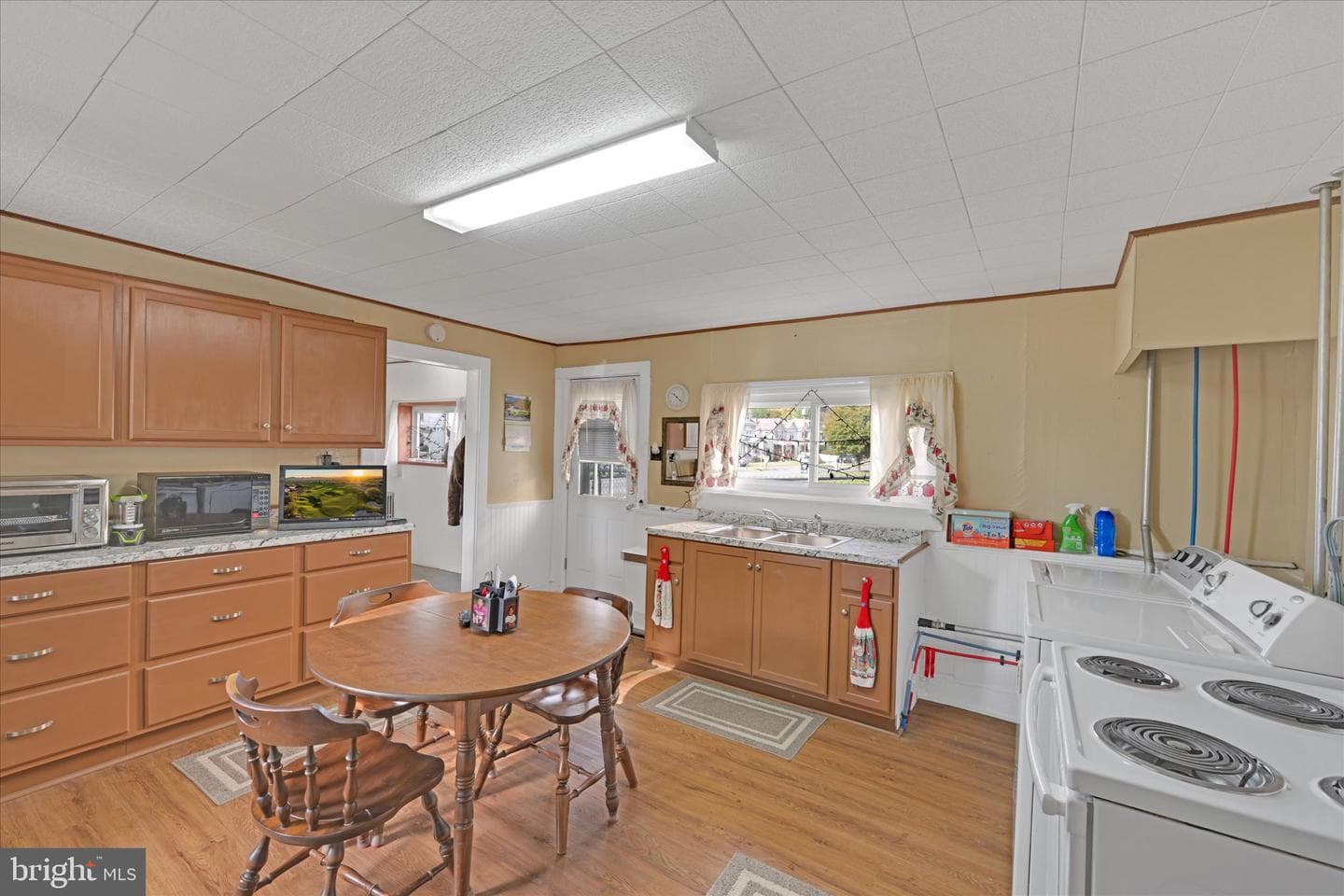 702 Port Carbon- Saint Clair Highway photo 11