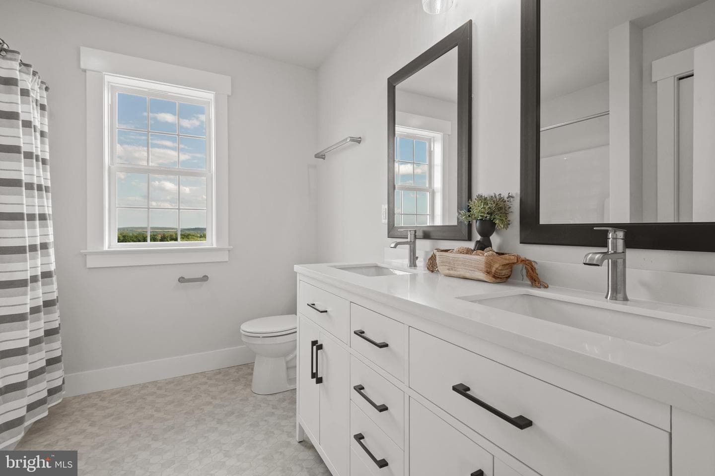 511 Windermere Road #lot 12 photo 44
