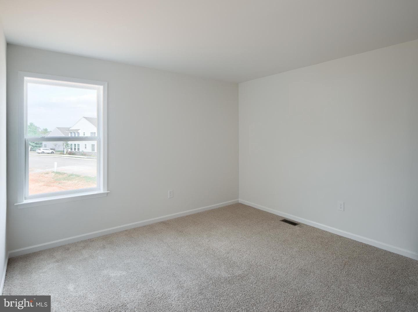 311 Boxwood Drive photo 35