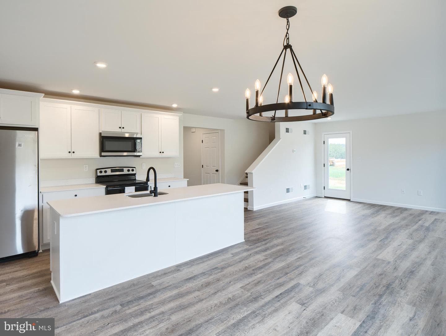 307 Boxwood Drive photo 10